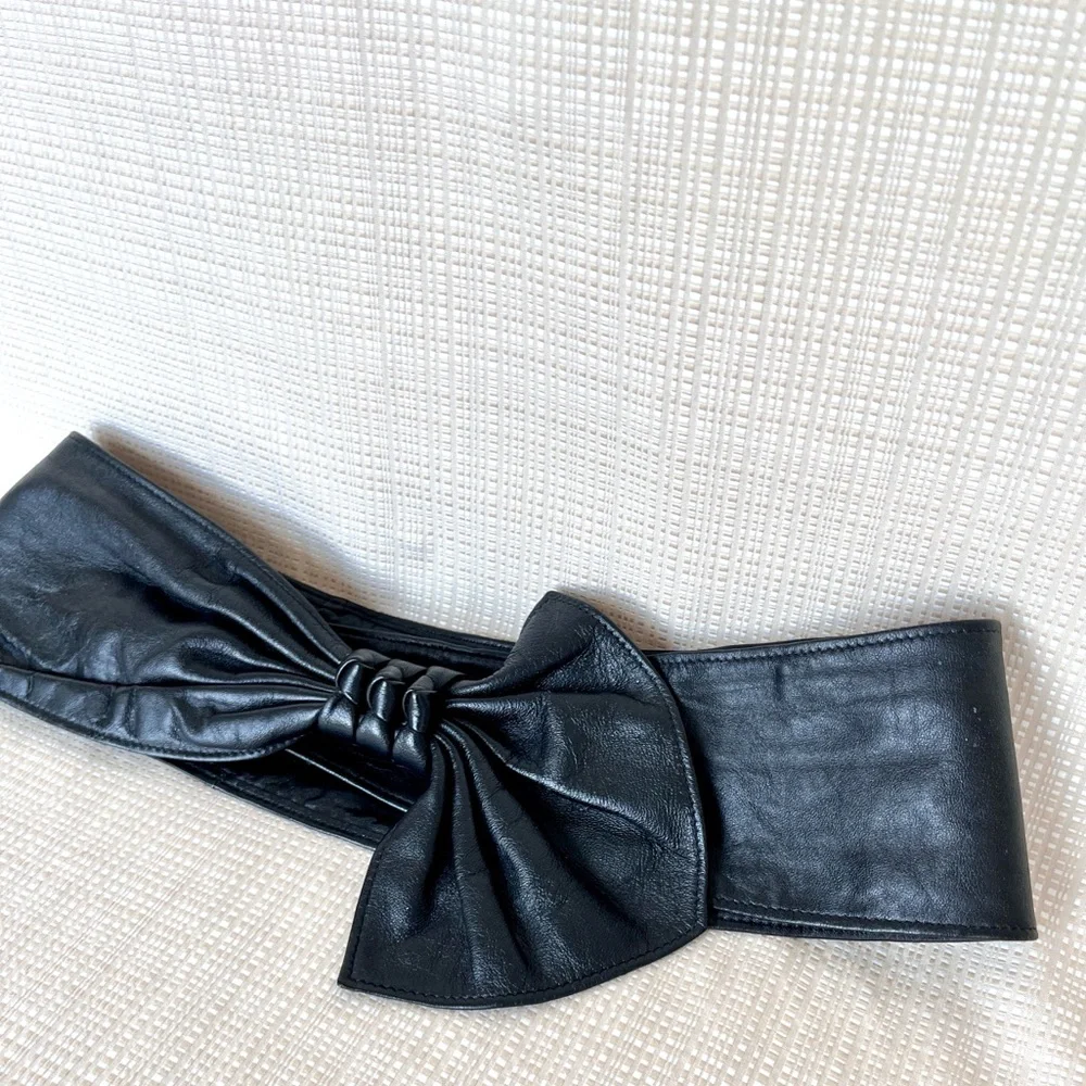 Vintage 80s 90s Cinched Bow Statement Belt Sash Belt Cinch Waist Belt Black